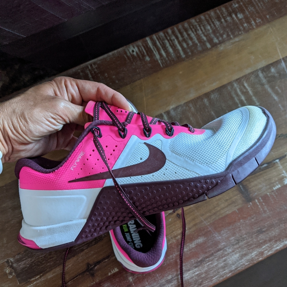 Nike Flywire